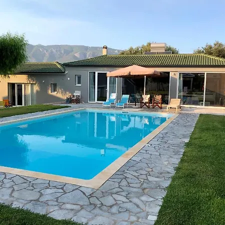 Villa Sunlit Pool House Posidhonía Esterno foto