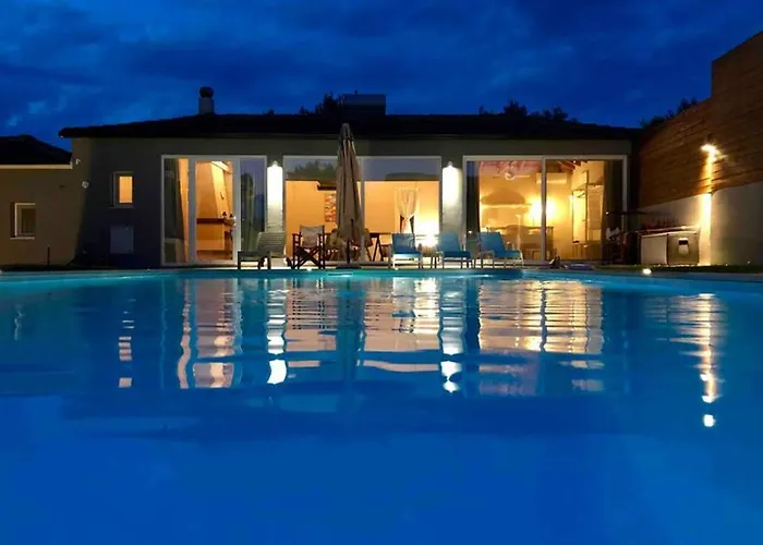 Sunlit Pool House